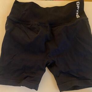DFYNE M Black Tight Fit Shorts
